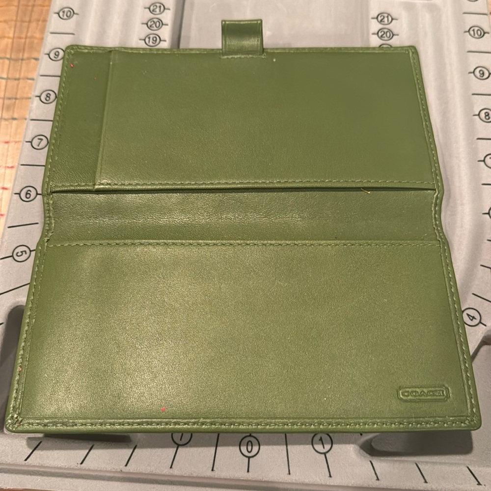 Authentic Coach Check Book portfolio-NWOT